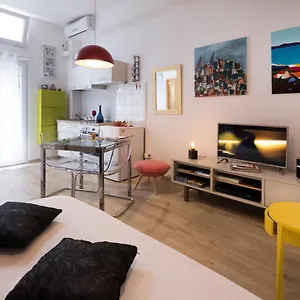 Apartment Ayre, Split